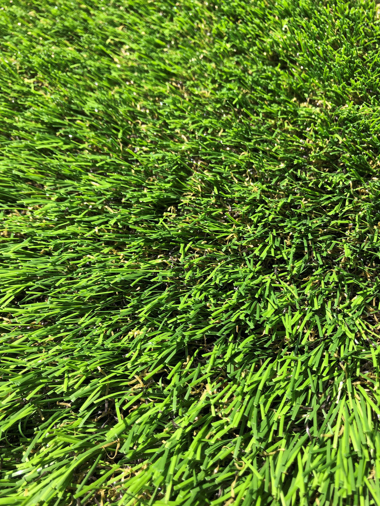 Lavish 35mm Artificial Grass - Trade 4 Less - Building Supplies UK